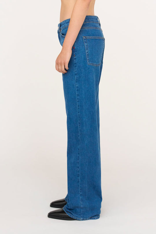 Tomorrow | Jeans | Brown Jeans Wash Bilbao, denim blue