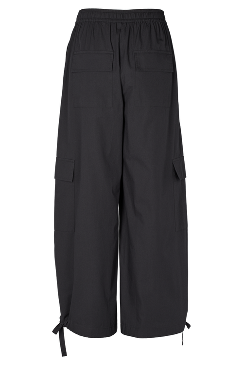 Basic Apparel | Bukser | Tilde Loose Cargo Pants, black