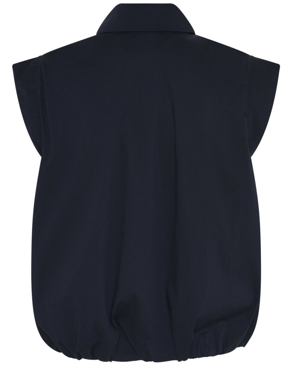 La Rouge Vilma top i navy med knaplukning og elastisk kant.