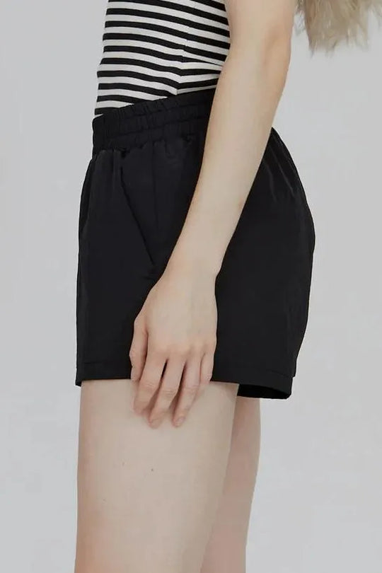 Shorts til kvinder | Basic Apparel Viola Shorts, black
