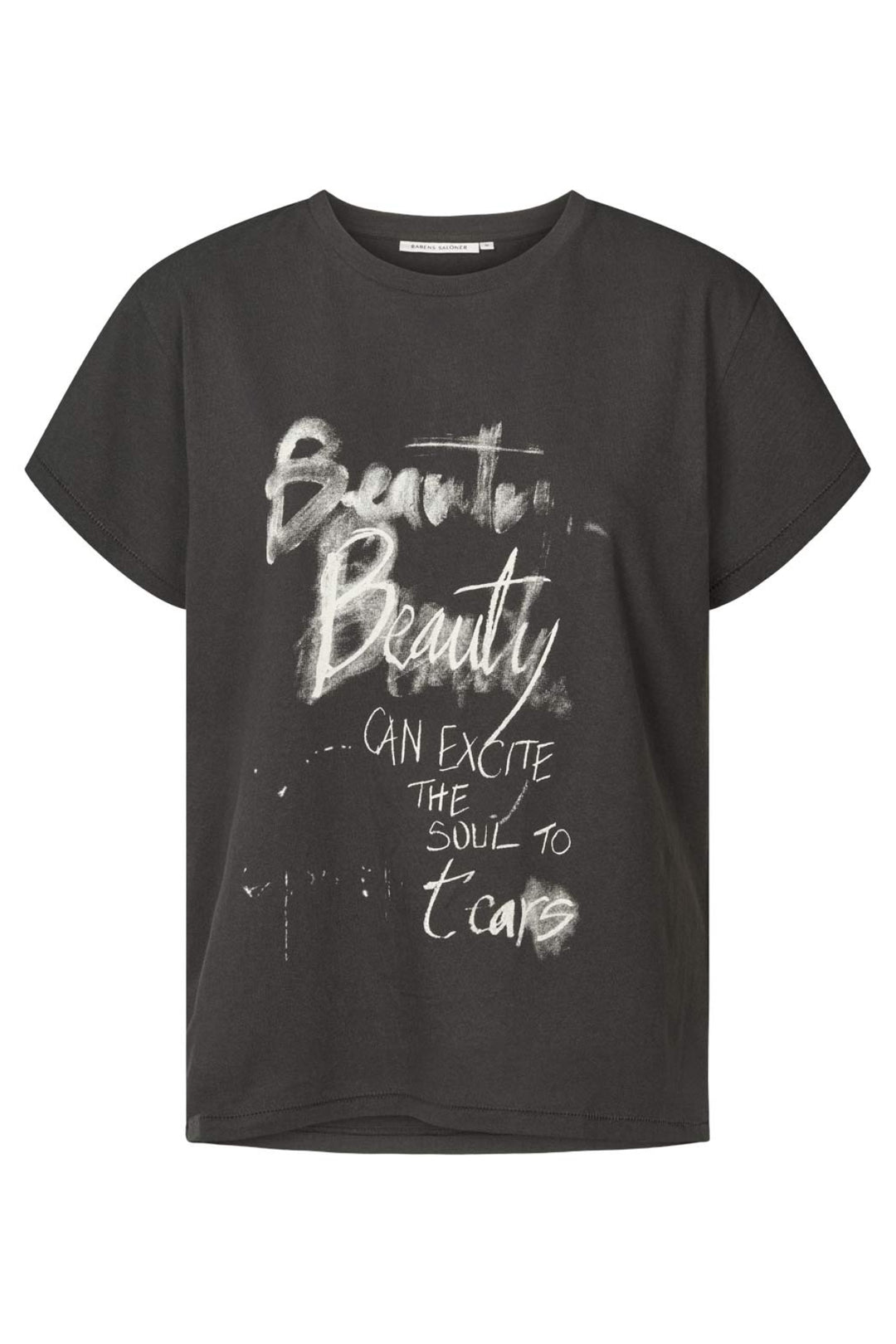 Rabens Saloner Ambla Beauty T-shirt i faded black – økologisk bomulds t-shirt med vintage-inspireret print.