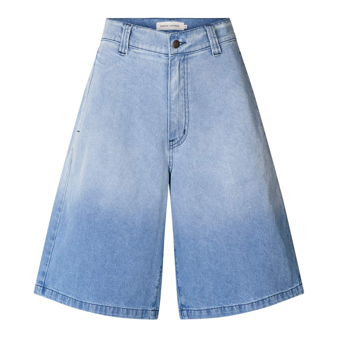 Rabens Saloner Raha wide denimshorts i lys vask i økologisk bomuld med vid pasform.