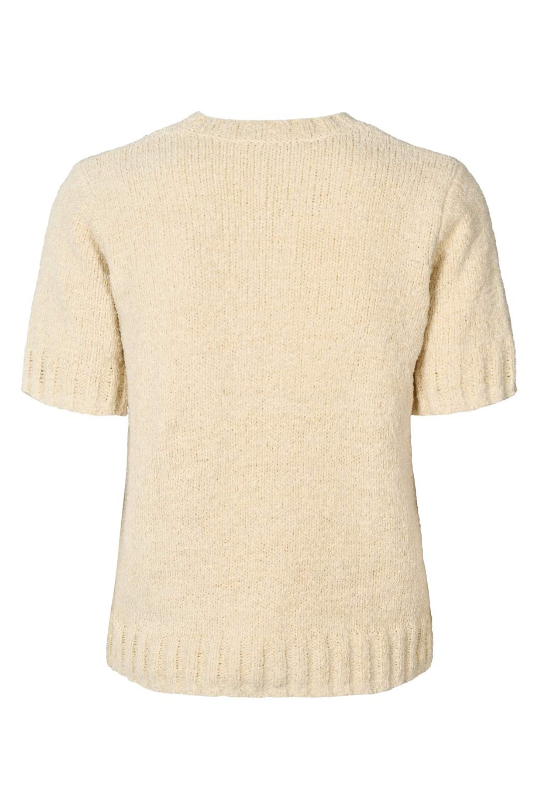 Rabens Saloner Elka Towelling Knit T-shirt i sand med rund hals, korte ærmer og blød frottéstruktur.