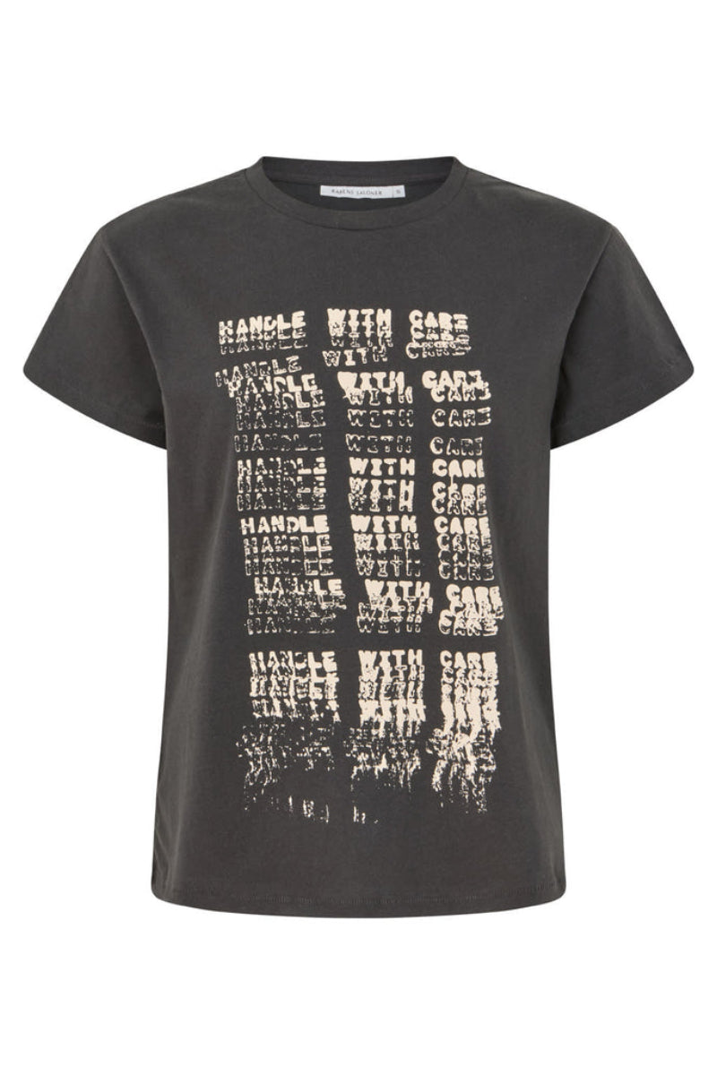 Rabens Saloner Ambla T-shirt faded black – T-shirt med print og afslappet pasform.