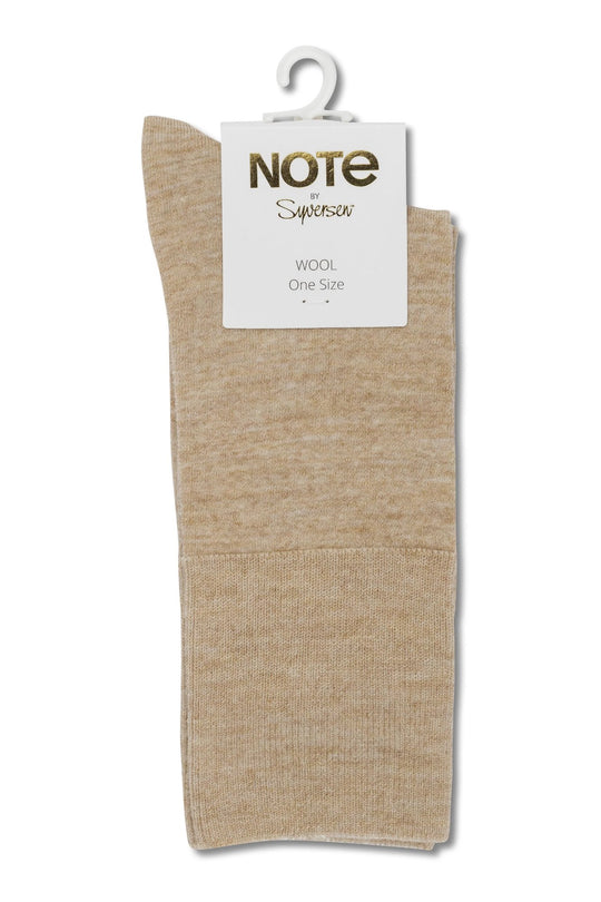 Uldstrømper | Note by Syversen Fine wool comfort top, sand