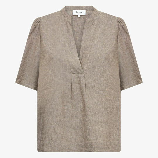 Leveté Room Naja 32 bluse - falcon – let bluse med V-hals, korte ærmer og løs pasform.