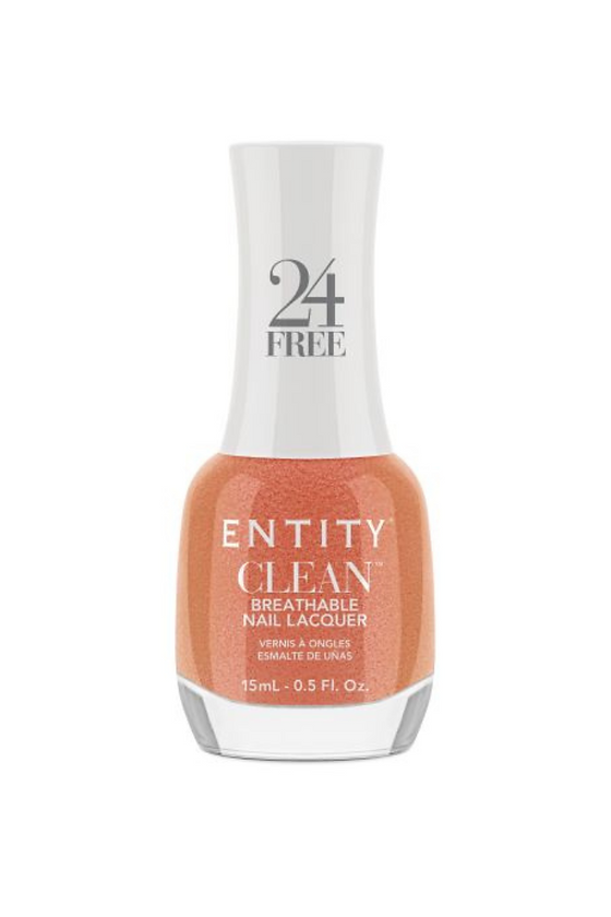 Entity Clean neglelak med Ultra Clean 24-free formel og plejende vitaminer.