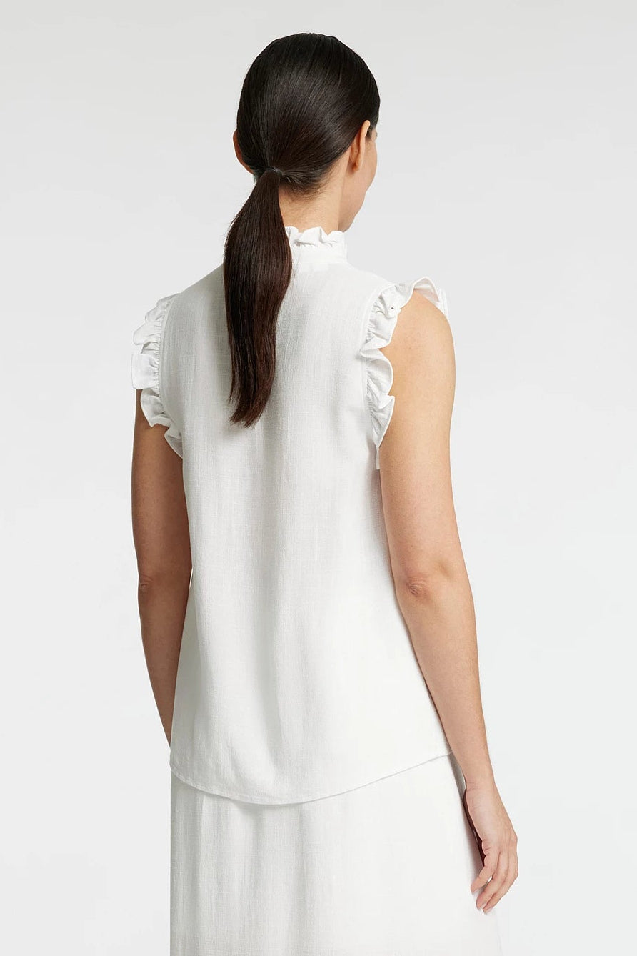 Selected Femme Viva SL top snow white – ærmeløs top med flæser og V-hals.