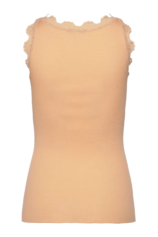 Rosemunde | Silketop | RWBabette SL U-neck Long Lace Top, 5205 peach fuzz