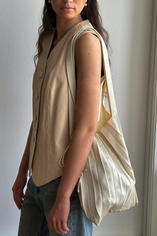 Pico Fleur Bag shopper i ivory med strikket struktur.