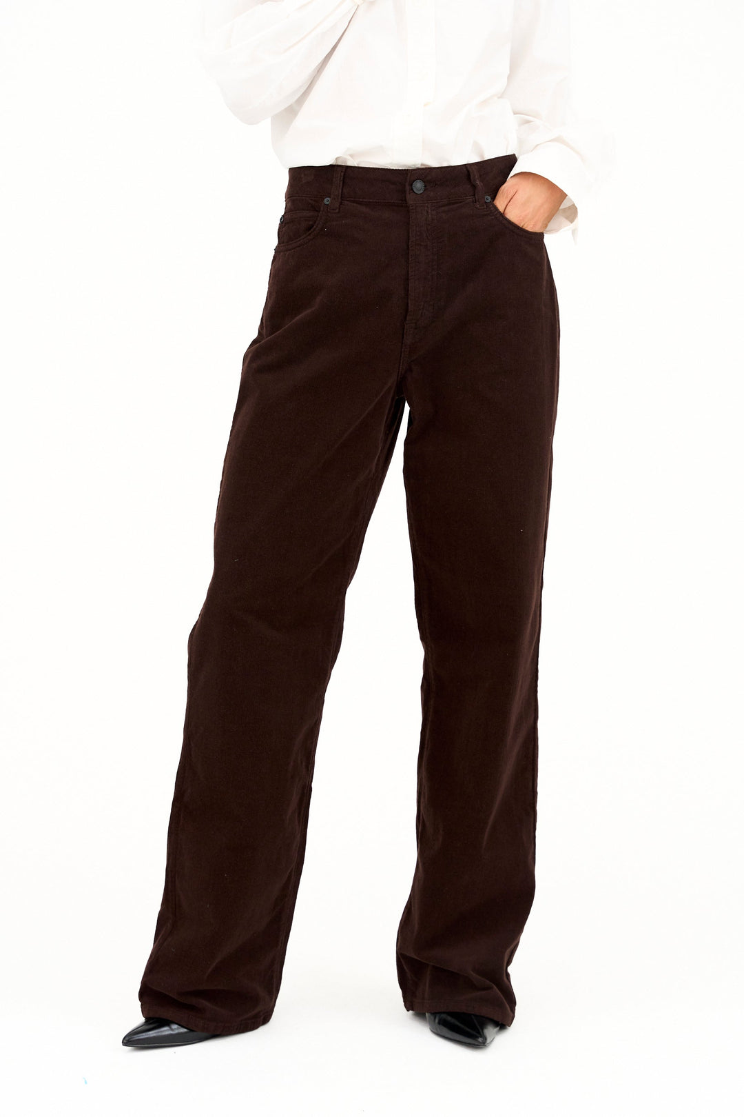 IVY Copenhagen Mia baby cord jeans i espresso brown