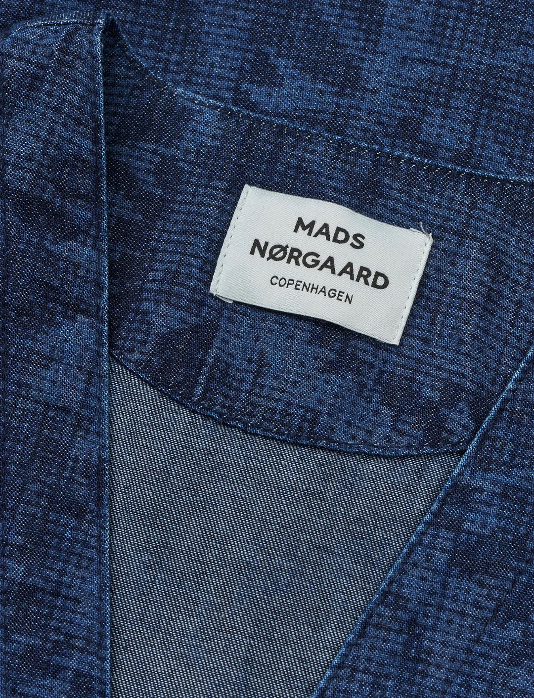 Mads Nørgaard Lazor Denim Sanne Dress med blomsterprint