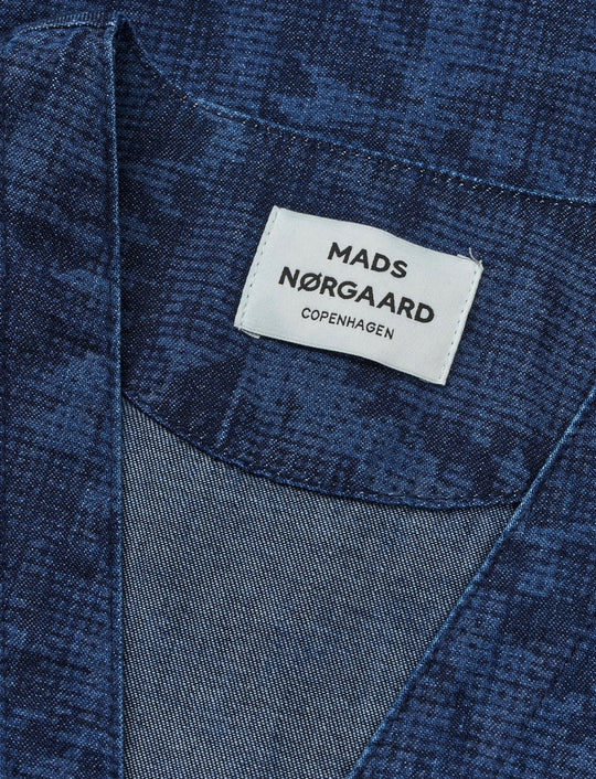 Mads Nørgaard Lazor Denim Sanne Dress med blomsterprint