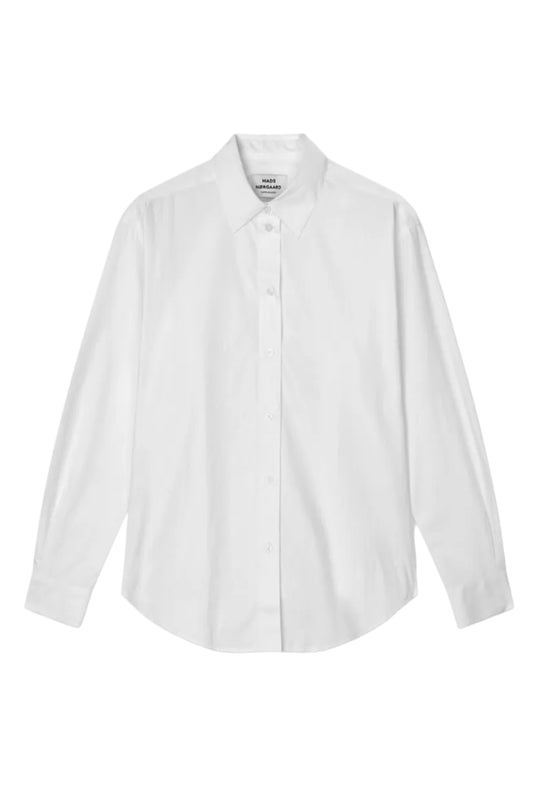 Mads Nørgaard Prime Poplin Crelly Shirt i Snow White set forfra