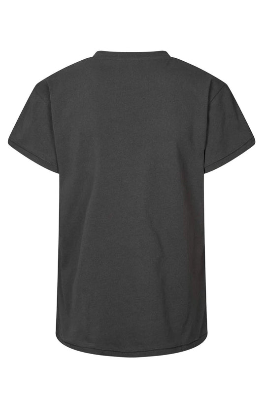 Rabens Saloner Ambla T-shirt i faded black med håndtegnet Eclipsed-print. 100 % økologisk bomuld og vintage-inspireret design.